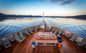 Hurtigruten repositionne le MS Nordsterjernen au Spitzberg pour l'été 2015