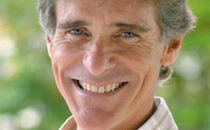 Beachcomber Hotels : Robert de Spéville prend sa retraite