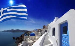Héliades dévoile sa nouvelle brochure Grèce et ses îles Héliades dévoile sa nouvelle brochure Grèce et ses îles