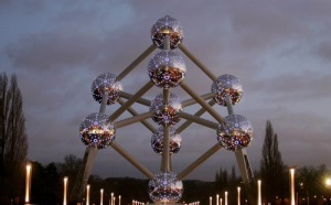 Bruxelles : l'Atomium souffle sa 50ème bougie