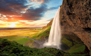 Irlande, Islande, Norvège, Finlande, Espagne, Italie, Grèce… Nouvelles Frontières un expert des voyages hors des sentiers battus en Europe ! Irlande, Islande, Norvège, Finlande, Espagne, Italie, Grèce… Nouvelles Frontières un expert des voyages hors des sentiers battus en Europe !