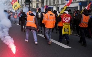 France : Le droit de grève bientôt raboté dans les transports ?