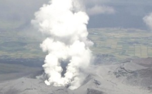 Japon : l'éruption du Mont Aso provoque des perturbations sur le trafic aérien