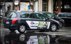 L'OT du Sichuan s'affiche sur les taxis parisiens