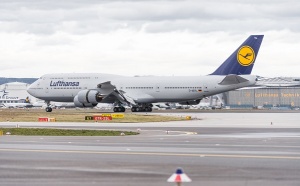 Lufthansa triple son bénéfice net (1,75 Md €) sur les 3 premiers trimestres 2015