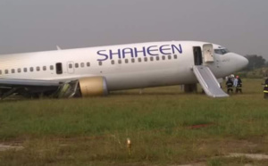 Pakistan : un B737-400 sort de piste à Lahore, plusieurs passagers blessés