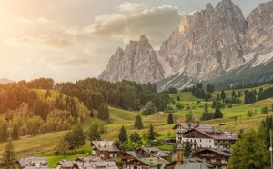 Accor dévoile un hôtel Emblems dans les Alpes italiennes