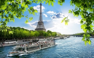 Paris séduit à nouveau : le tourisme reprend des couleurs en mars