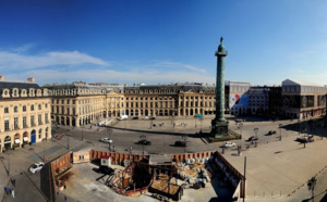 Paris : la toiture du Ritz détruite par un incendie