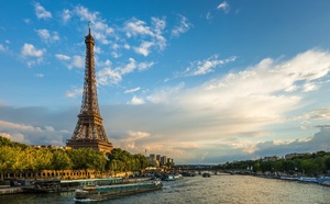 Canicule : le sommet de la Tour Eiffel fermé les 1er et 2 juillet