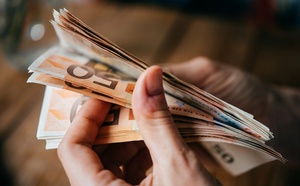 Baisse des taux de change : les marchés respirent, l’euro grimpe  [ABO]