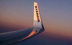 Ryanair signe un accord de distribution avec Booking Holdings Ryanair signe un accord de distribution avec Booking Holdings