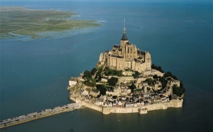 Le Mont Saint-Michel fête 1300 ans d'histoire