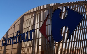 Carrefour Voyages partenaire de la Fondation "Je pars tu pars il part"