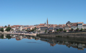 France: retro excursion with vintage bicycles to explore Dordogne