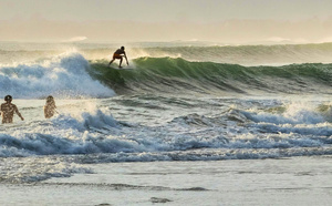 Surf au Portugal : bien plus que des vagues, un art de voyager