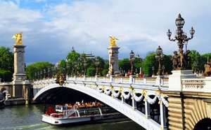 Tourisme fluvial : au-delà des crues, l’ombre persistante de la sécheresse