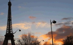 La Case de l'Oncle Dom : Tourisme parisien, rien ne va plus ! La Case de l'Oncle Dom : Tourisme parisien, rien ne va plus !