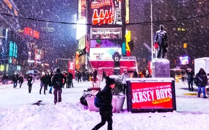 Tempête de neige : des milliers de vols annulés aux USA