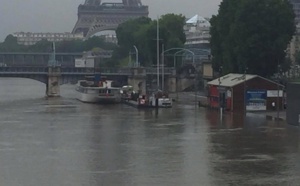 Crue de la Seine : "pas de reprise de l'activité avant le début de la semaine prochaine" selon Vedettes de Paris Crue de la Seine : "pas de reprise de l'activité avant le début de la semaine prochaine" selon Vedettes de Paris