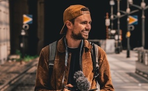 Selectour mise sur Bruno Maltor pour promouvoir l’Égypte