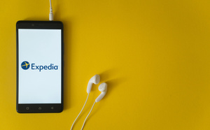 Quel est le montant moyen dépensé par les voyageurs hors séjour ?