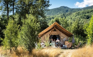 Campings, bivouacs, IA et hôtels : immersion dans l'univers Huttopia