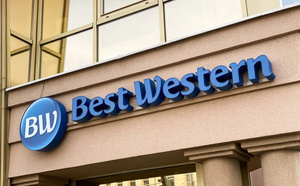 Best Western Hotels &amp; Resorts : une saison estivale tirée par les réservations de dernière minute