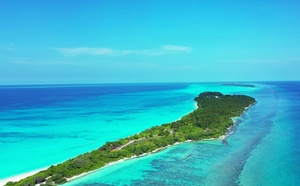 "C'est aberrant, irréel" : les voyagistes vent debout contre la taxe de 17 % aux Maldives [ABO]
