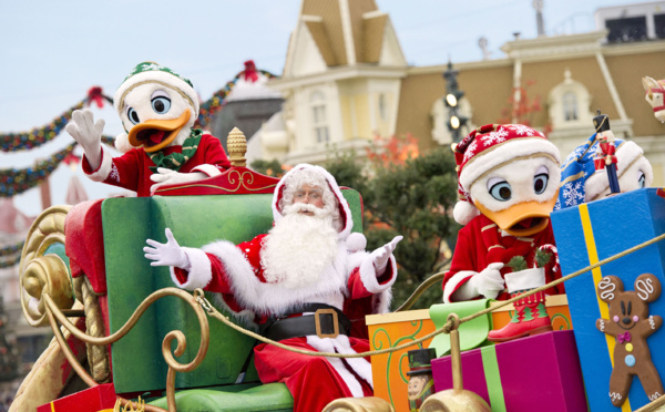 Celebrate Christmas at Disneyland Paris up to January 8th