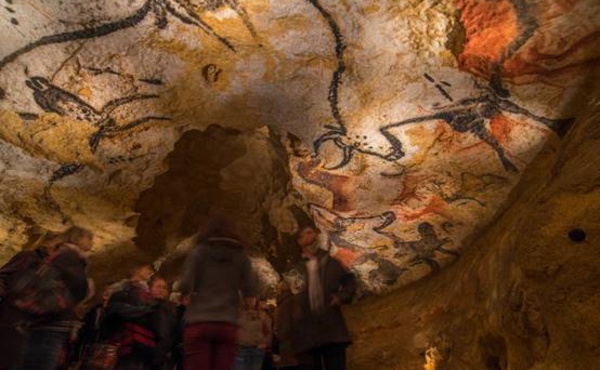 Lascaux : The International Center of Parietal Art  reopens to the public 