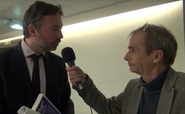 Programme Macron : "il ne faut pas faire un totem du ministre du tourisme" (Vidéo)