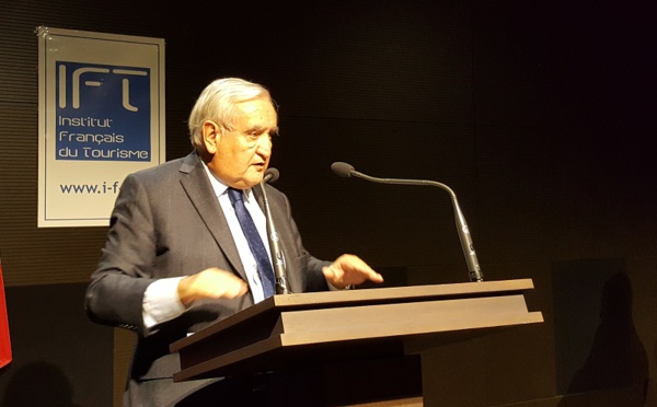 Primaires du Tourisme : J.-P. Raffarin présente le programme de François Fillon (Vidéo)
