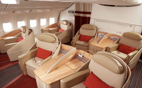 La haute contribution en chute libre dans les avions