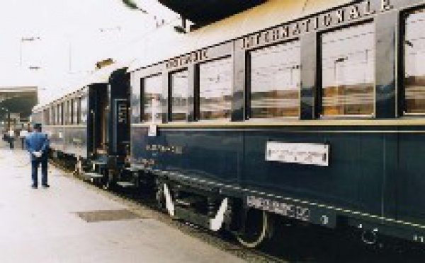 L'Orient Express s'est arrêté en gare de Deauville