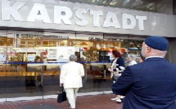 KarstadtQuelle : Pour un blouson, t'as l'avion !