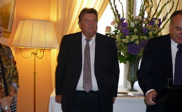 Michel-Yves Labbé, Chevalier dans l'Ordre National du Mérite