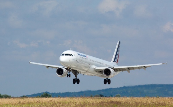 Grève : Air France se rattrape en majorant la rémunération des agences et TO