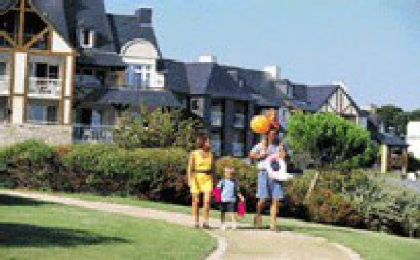 Pierre &amp; Vacances et Thalasso n°1 font les yeux doux aux familles