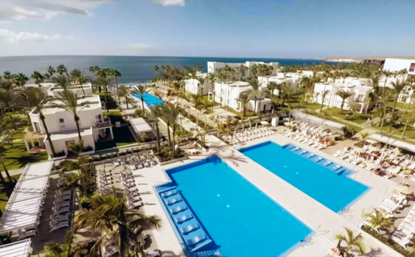 RIU fait découvrir sa vaste gamme hôtelière sur la Grande Canarie à une vingtaine d'agents de voyages
