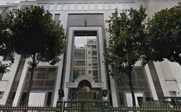 Cameroun : l'ambassade parisienne reprend du service