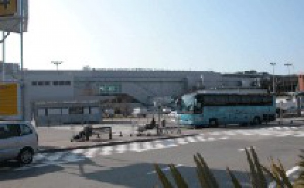 Marseille-Provence : nouveau point d'accueil pour les navettes autocars