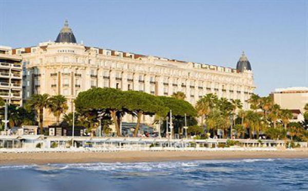 Le Carlton à Cannes sera fermé huit mois en 2012-2013