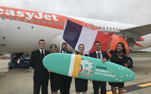Aéroport Biarritz : le vol inaugural depuis Bristol a posé son train d'atterrissage