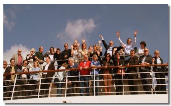 Snav : la croisière s'amuse... et travaille sur le Queen Mary 2 !