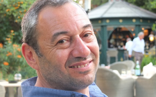 Extrême droite Hongrie : Sept &amp; demi arrête les ventes par conviction politique