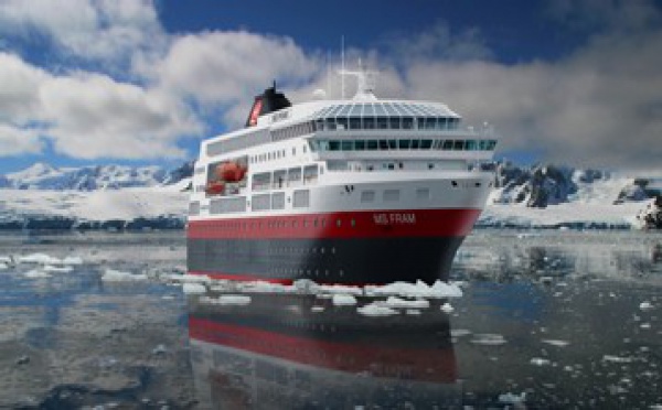 Hurtigruten France : « l’Express Côtier en demi-pension »