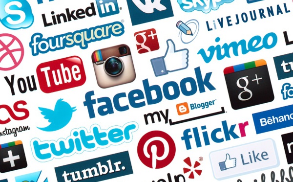 Quelle stratégie médias sociaux adopter en vue de la relance ?