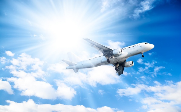 Quel avenir pour le transport aérien : deux scénarios extrêmes pour les compagnies