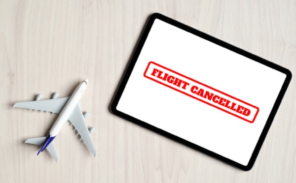 La Commission européenne enquête sur les non-remboursements des compagnies aériennes !